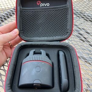 Pivo Black and Red Smart Pod